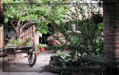 el salvadodr-suchitoto-restaurant-la fonda