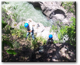 el salvador rock rappeling