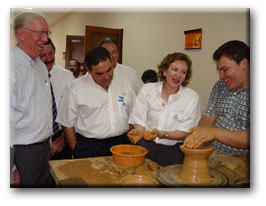 el salvador-us aid to artisans